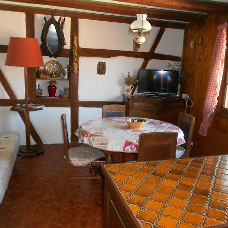 Appartement Les VENDANGEURS à Niedermorschwihr Extérieur photo